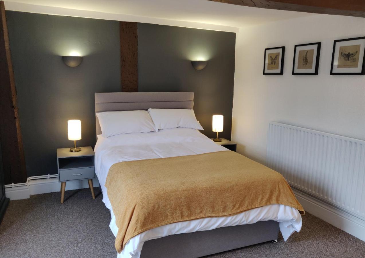 The Fox Hotel Мъч Уенлок Екстериор снимка