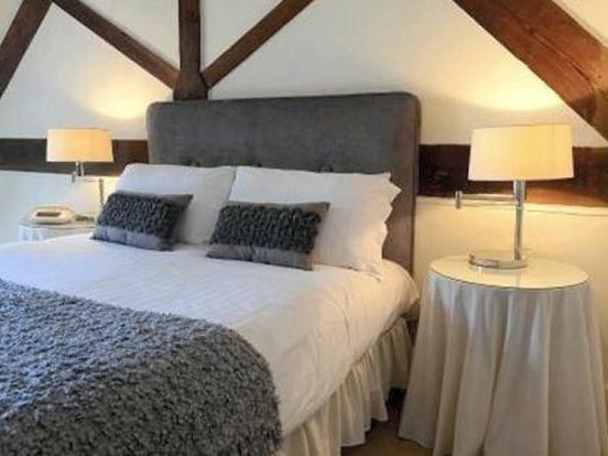 The Fox Hotel Мъч Уенлок Екстериор снимка