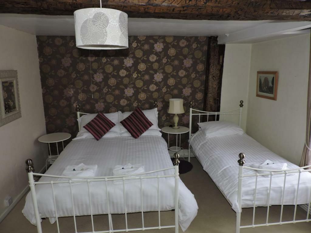 The Fox Hotel Мъч Уенлок Екстериор снимка